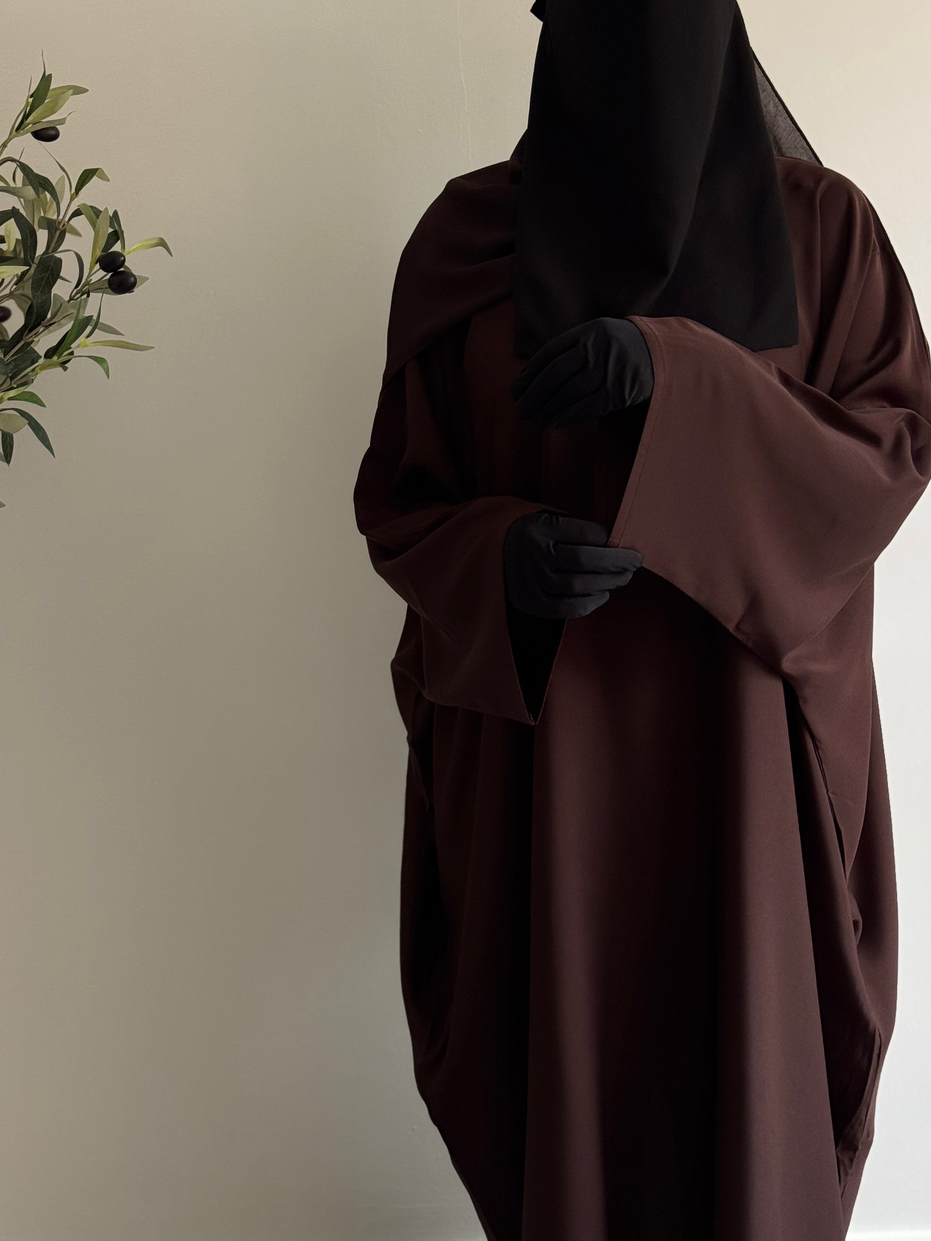 Qahwa Abaya